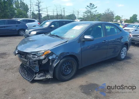 2018 Toyota Corolla Le z USA, uszkodzony, nr VIN 2T1BURHE1JC071927